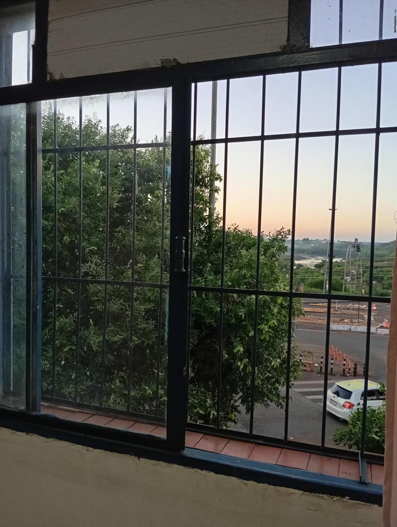 Hostel Fronteiras - Ponte Da Amizade *